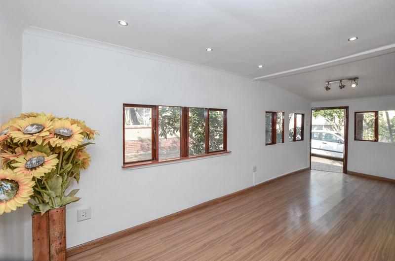6 Bedroom Property for Sale in Parow North Western Cape